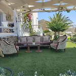 Zephyrus Sunset House. Amazing View And Privacy! Holiday home Agkidia