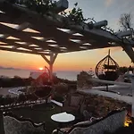 Holiday home Zephyrus Sunset House. Amazing View And Privacy!