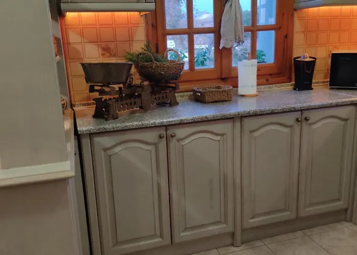 Zephyrus Sunset House. Amazing View And Privacy! Holiday home Agkidia