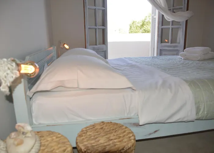 Zephyrus Sunset House. Amazing View And Privacy! Holiday home Agkidia